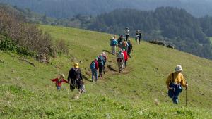 RR_RJ_Rich-Jarvis_Mindego_events-people_20160330_0654.jpg Community hike event at Russian Ridge Open Space Preserve